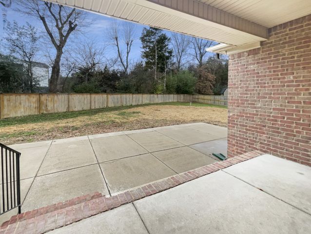 1443 Winterberry Dr, Murfreesboro, TN 37130