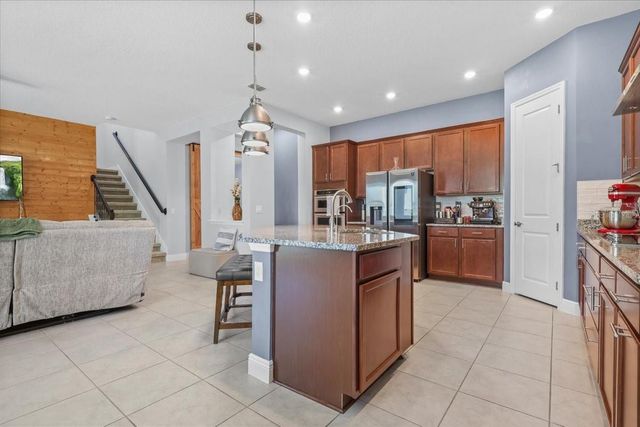 9953 SUMMERLAKE GROVES STREET, Winter Garden, FL 34787