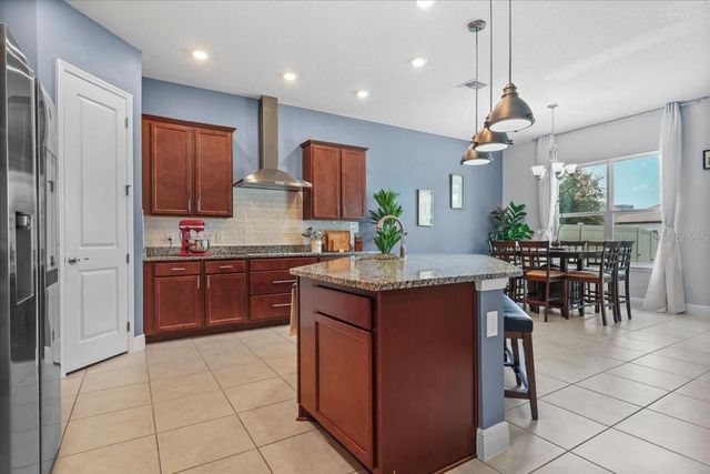 9953 SUMMERLAKE GROVES STREET, Winter Garden, FL 34787