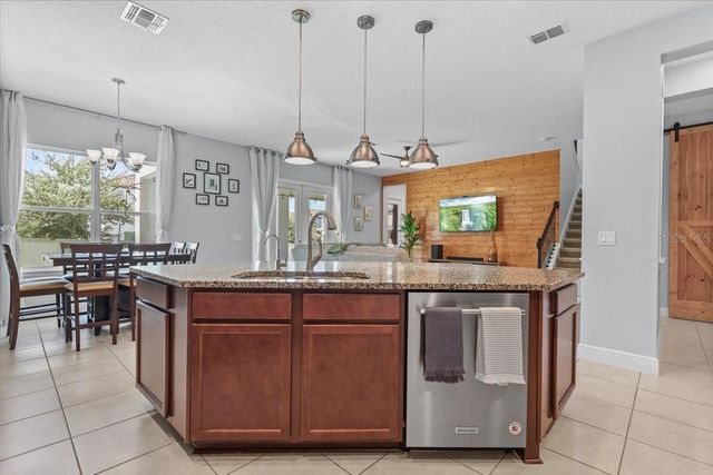 9953 SUMMERLAKE GROVES STREET, Winter Garden, FL 34787