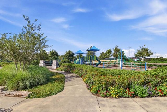9953 SUMMERLAKE GROVES STREET, Winter Garden, FL 34787