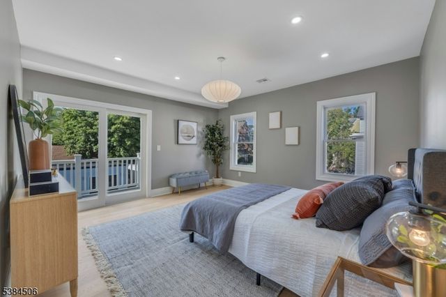12 Irving St, Montclair Twp., NJ 07042