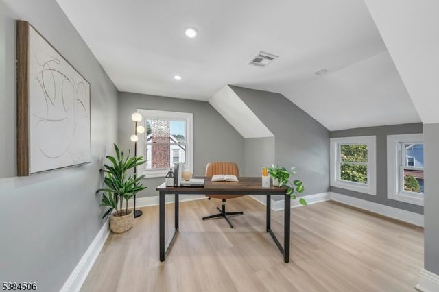 12 Irving St, Montclair Twp., NJ 07042
