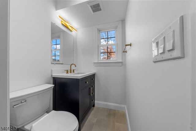 14 Harwich Rd, Mount Olive Twp., NJ 07836