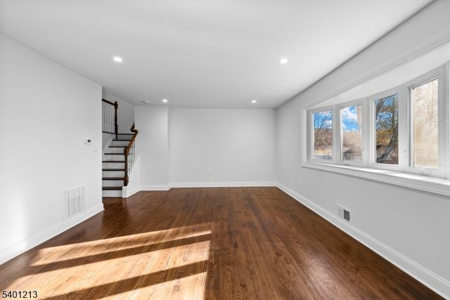 14 Harwich Rd, Mount Olive Twp., NJ 07836