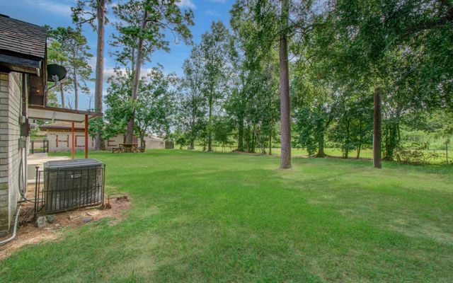 123 W Circle Drive, Baytown, TX 77521