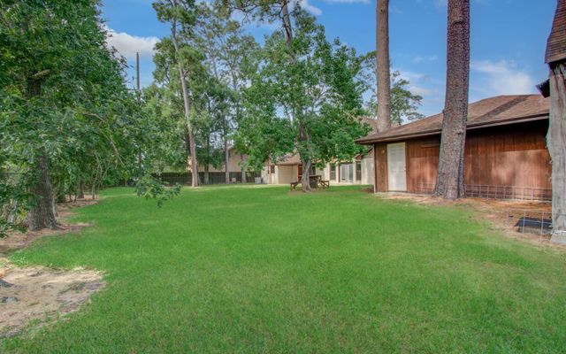 123 W Circle Drive, Baytown, TX 77521