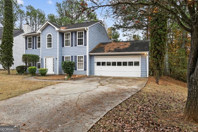 5635 Hunters Crossing Court, Lithonia, GA 30038