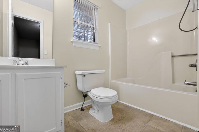 5635 Hunters Crossing Court, Lithonia, GA 30038