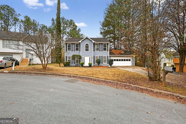 5635 Hunters Crossing Court, Lithonia, GA 30038