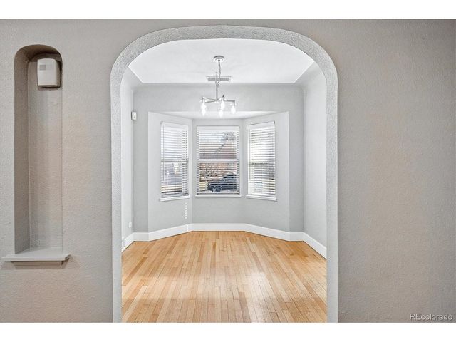 3065 Bellaire St, Denver, CO 80207