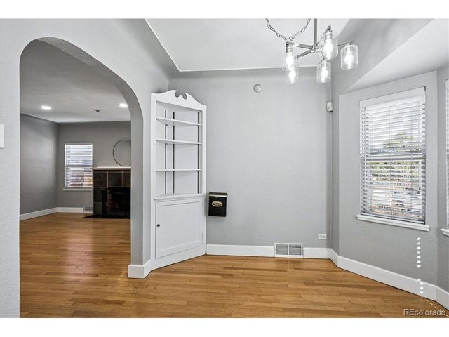 3065 Bellaire St, Denver, CO 80207