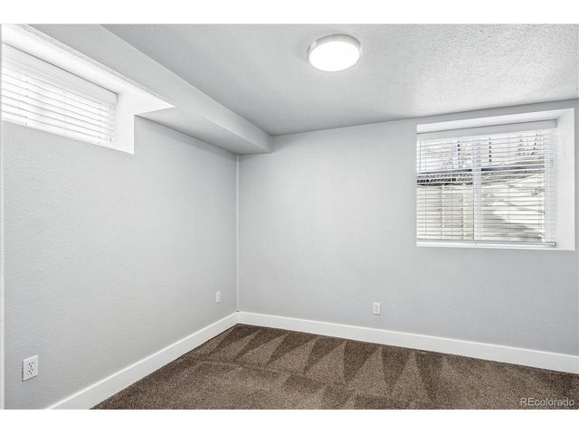 3065 Bellaire St, Denver, CO 80207