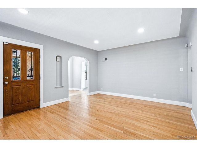 3065 Bellaire St, Denver, CO 80207