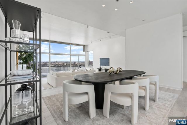 1 Horizon Road PH 1, Fort Lee, NJ 07024