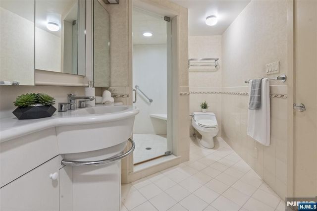 1 Horizon Road PH 1, Fort Lee, NJ 07024