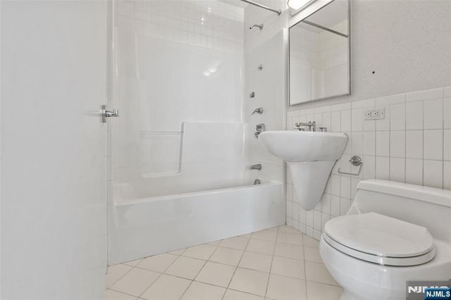 1 Horizon Road PH 1, Fort Lee, NJ 07024