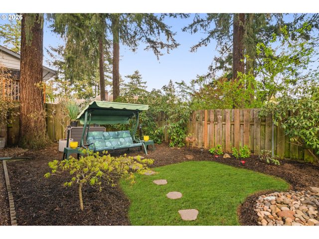 12605 Se HOLGATE Blvd, Portland, OR 97236