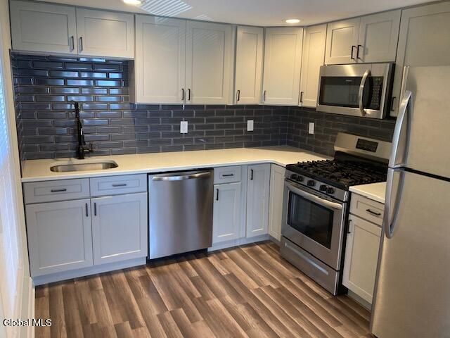 4 Katherine Road, Colonie, NY 12205
