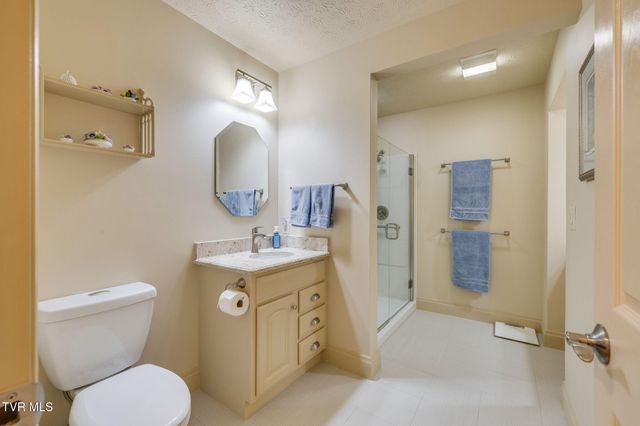 4116 Fox Run Court, Kingsport, TN 37664