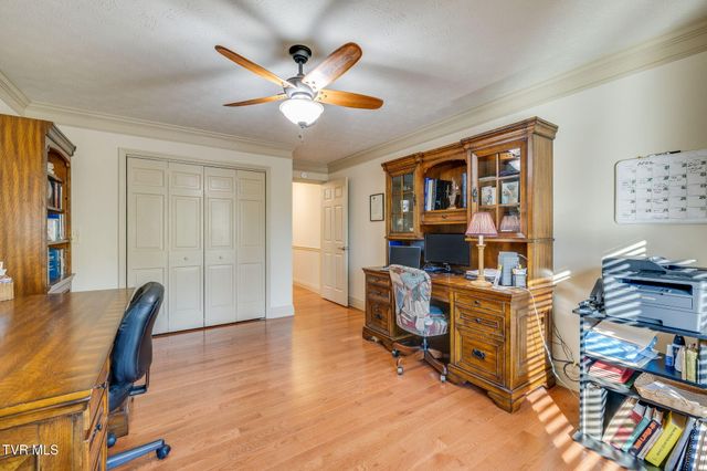 4116 Fox Run Court, Kingsport, TN 37664