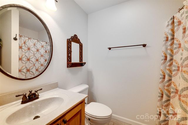 25 Black Oak Drive, Hayesville, NC 28904