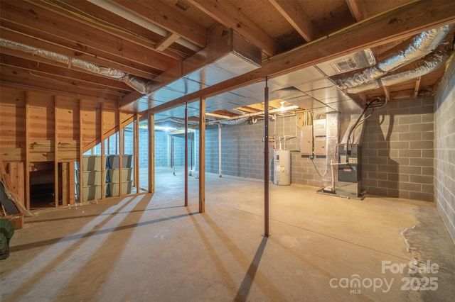 25 Black Oak Drive, Hayesville, NC 28904