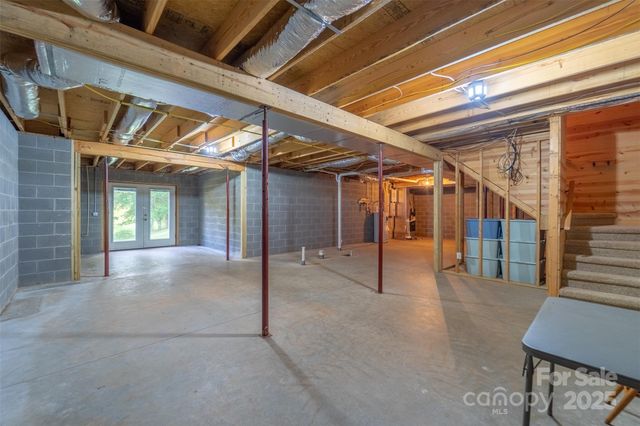 25 Black Oak Drive, Hayesville, NC 28904