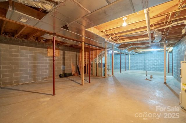 25 Black Oak Drive, Hayesville, NC 28904