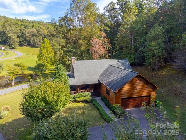 25 Black Oak Drive, Hayesville, NC 28904