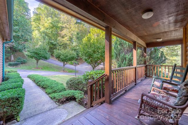 25 Black Oak Drive, Hayesville, NC 28904