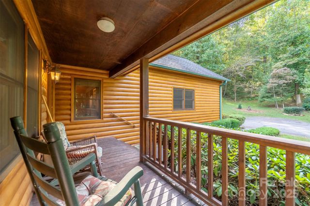 25 Black Oak Drive, Hayesville, NC 28904