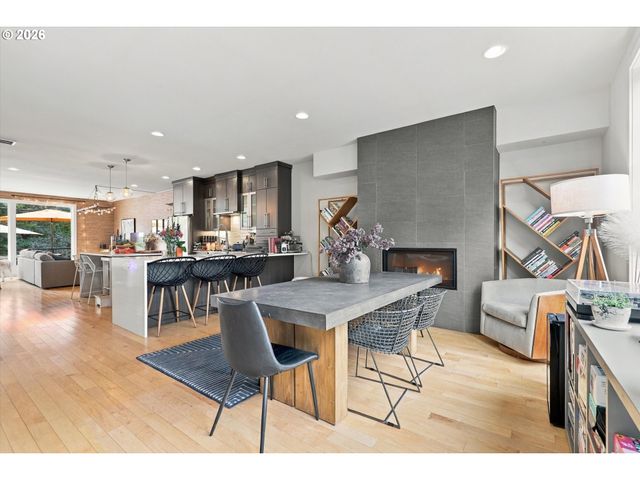 3918 Se 34TH Ave, Portland, OR 97202