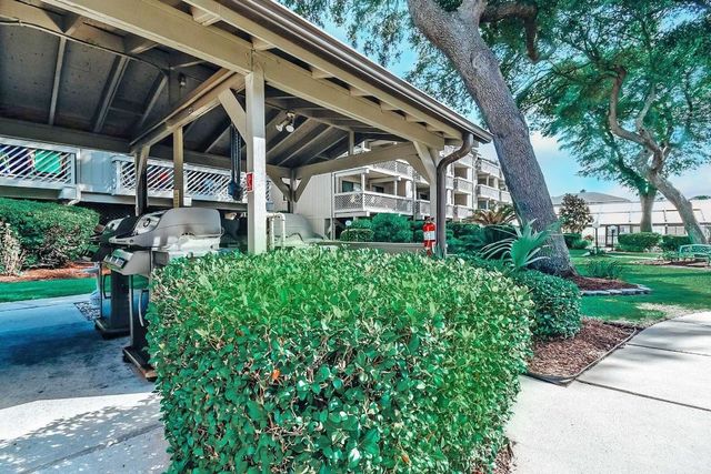 206 Maison Dr Apt Q205, Myrtle Beach, SC 29572