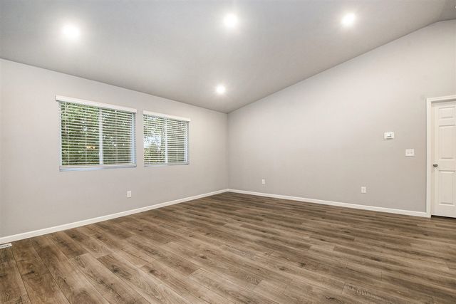 709 Skyview Trail, Ionia, MI 48846