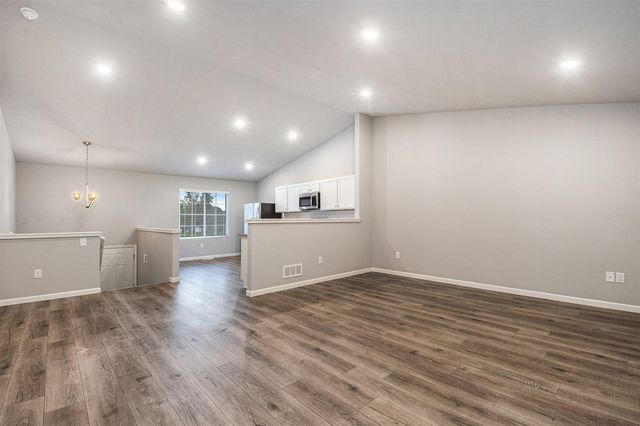 709 Skyview Trail, Ionia, MI 48846