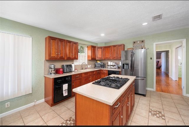 604 Ralston Ave, Corpus Christi, TX 78404