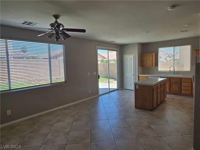 8350 Sterling Harbor Court, Las Vegas, NV 89117