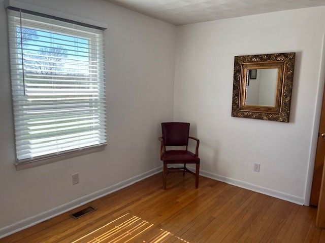 102 Gwen Ave, Gallatin, TN 37066