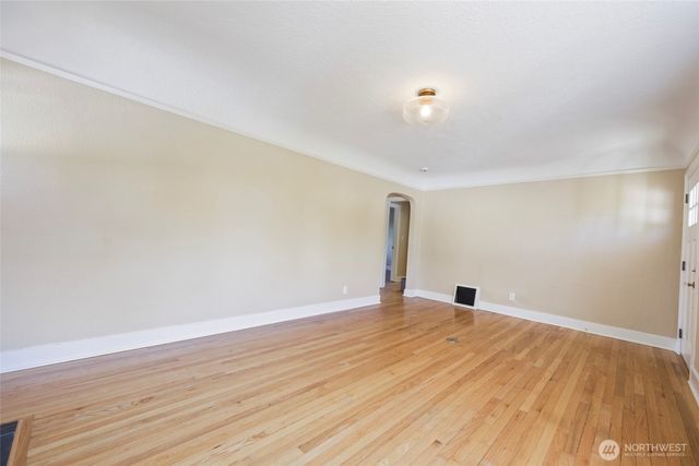 5811 S Sheridan Avenue, Tacoma, WA 98408