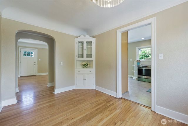 5811 S Sheridan Avenue, Tacoma, WA 98408
