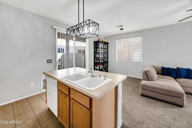 1430 E ROMLEY Avenue, Phoenix, AZ 85040