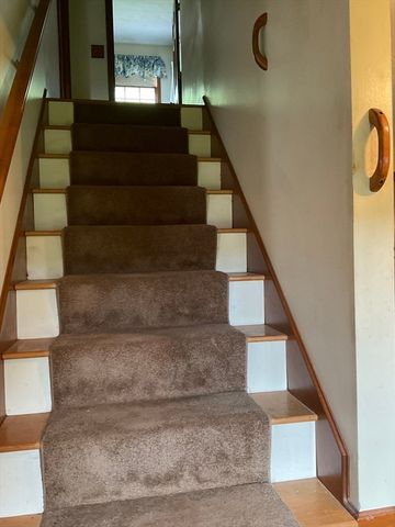 7 Bisbee Dr, Carver, MA 02330