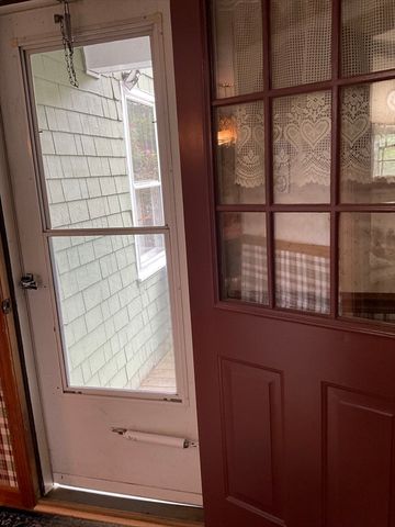 7 Bisbee Dr, Carver, MA 02330