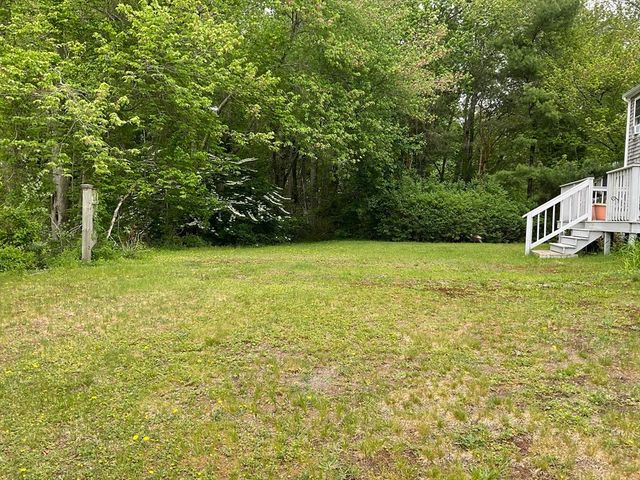 7 Bisbee Dr, Carver, MA 02330