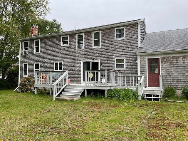 7 Bisbee Dr, Carver, MA 02330