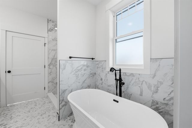 59 Lady Walsingham Way Lot 30, Laconia, NH 03246