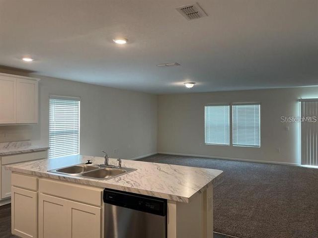 7 REYBELL LN, Palm Coast, FL 32164