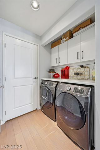 8255 Las Vegas Boulevard 2002, Las Vegas, NV 89123