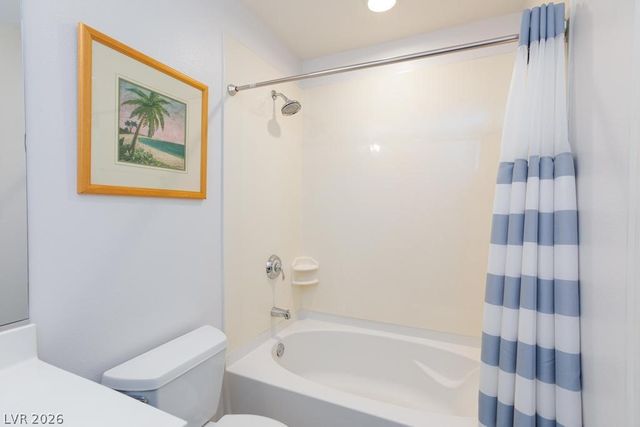 8255 Las Vegas Boulevard 2002, Las Vegas, NV 89123